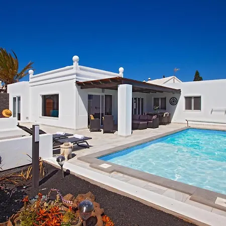 Willa Luciente - 3 Bedroom - Great Pool Area - Perfect For Families