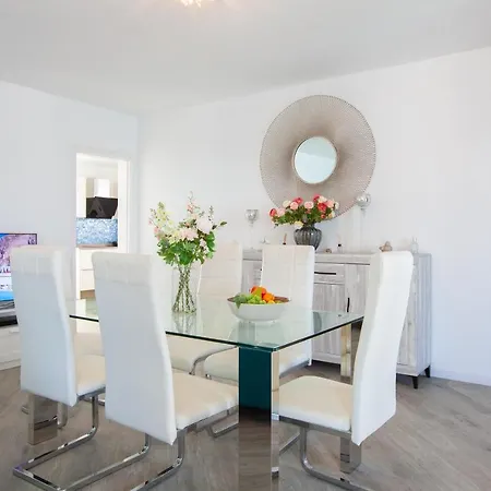 Luciente - 3 Bedroom - Great Pool Area - Perfect For Families Puerto del Carmen (Lanzarote)